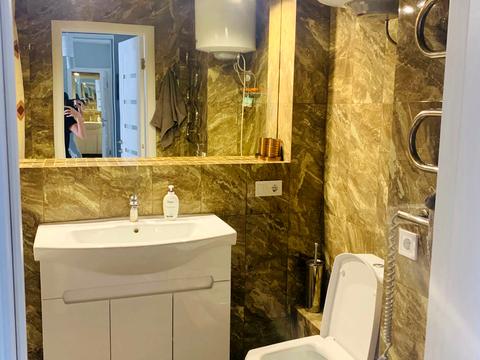 квартира за адресою Драгоманова вул., 2-Б