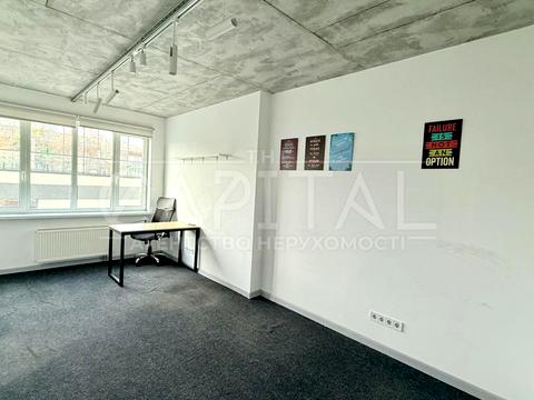 комерційна за адресою Берестейський просп. (Перемоги), 5-В