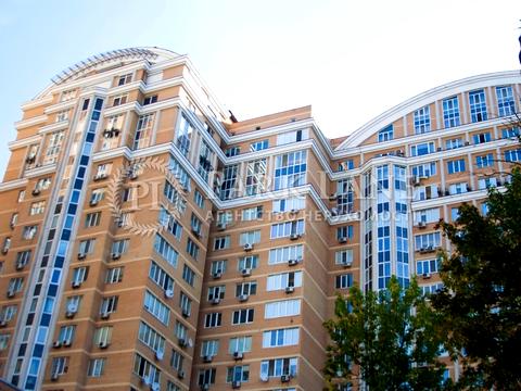 комерційна за адресою Василя Тютюнника вул. (Анрі Барбюса), 5-В