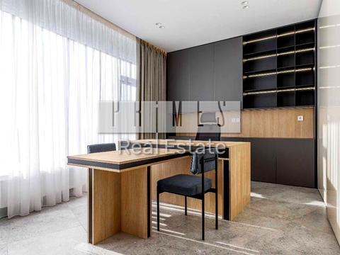 комерційна за адресою Буслівська вул., 12