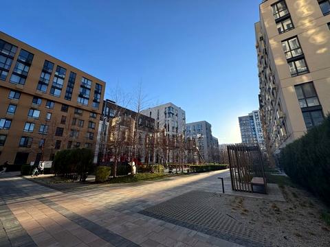 квартира за адресою Салютна вул., 2к18