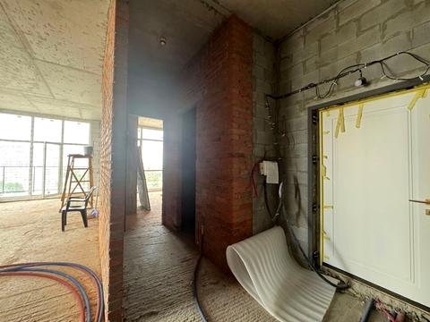 квартира за адресою Салютна вул., 2к18