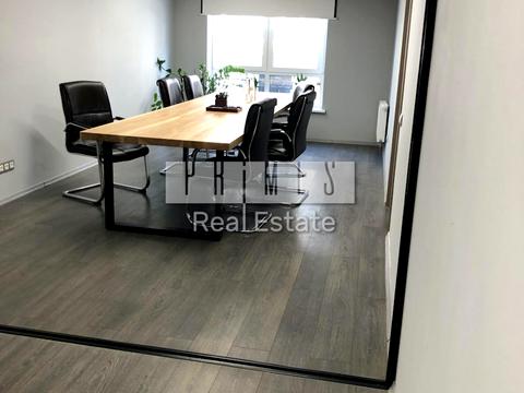 комерційна за адресою Київ, Дегтярна вул., 6А