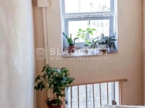 квартира по адресу Печерский спуск, 17