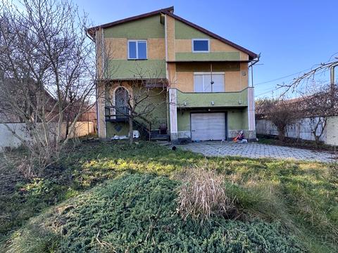 будинок за адресою с. Зарічани, Дачна вул., 13-а