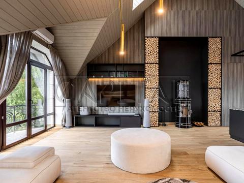 дом по адресу левадна