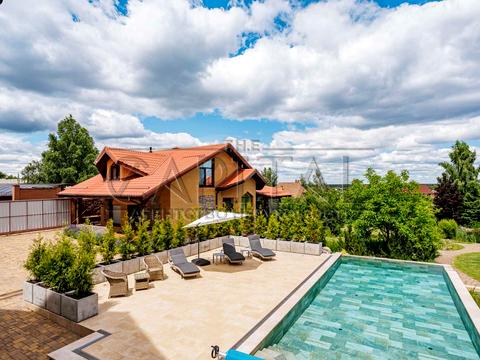 дом по адресу левадна