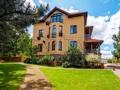 дом по адресу левадна