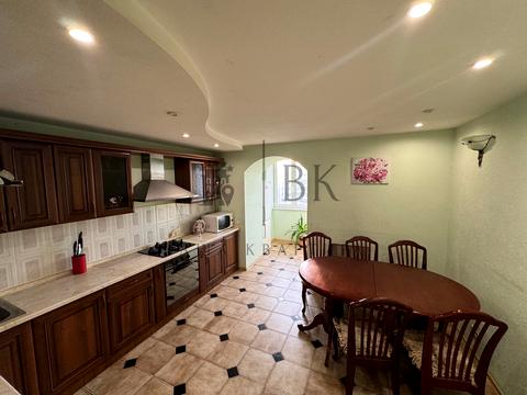 квартира за адресою Драгоманова вул., 17