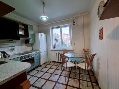 квартира за адресою Рональда Рейгана вул., 44-А