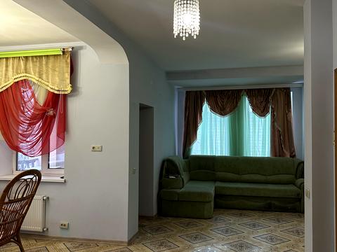 будинок за адресою Дмитра Янченка вул., 4Д