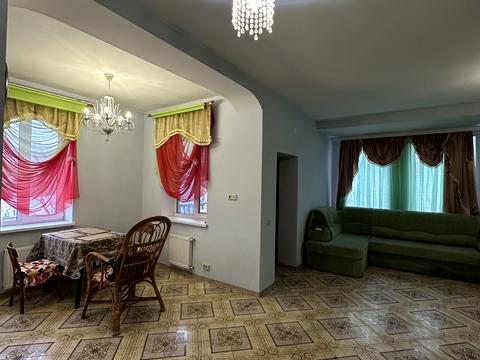 будинок за адресою Дмитра Янченка вул., 4Д