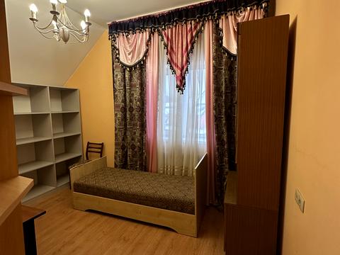 будинок за адресою Дмитра Янченка вул., 4Д