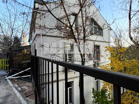 коммерческая по адресу Редутная ул., 58