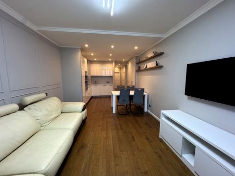 квартира по адресу Голосеевский просп. (40-летия Октября), 60