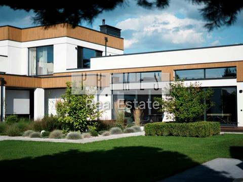 будинок за адресою Паркова