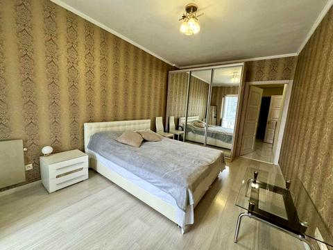 квартира за адресою Патріарха Мстислава Скрипника вул., 48-А