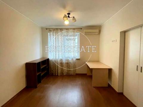 квартира за адресою Юрія Кондратюка вул., 5