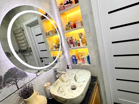 квартира за адресою Свободи вул., 1-С