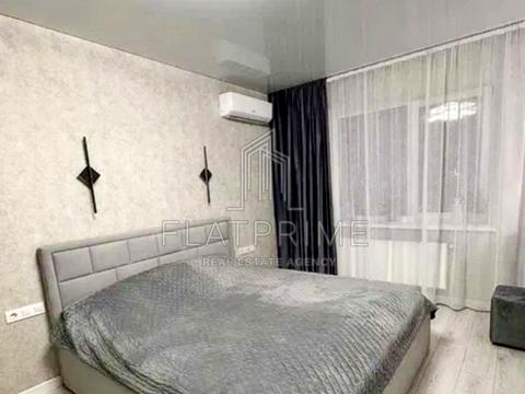 квартира за адресою Свободи вул., 1-С