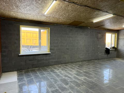 комерційна за адресою Свято-Покровська вул. (Леніна), 215в