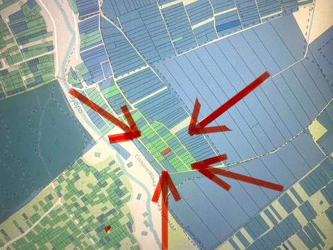 участок по адресу 