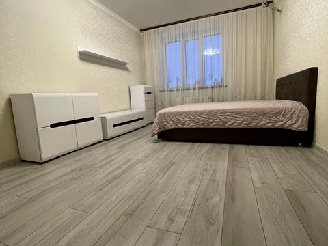 квартира за адресою Боголюбова вул., 8