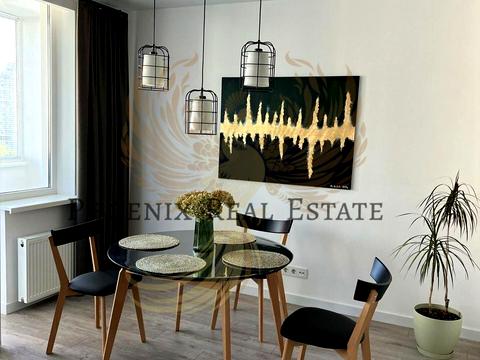 квартира за адресою Івана Крамського вул., 9