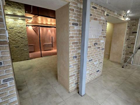 комерційна за адресою Богоявленський просп. (Жовтневий), 39