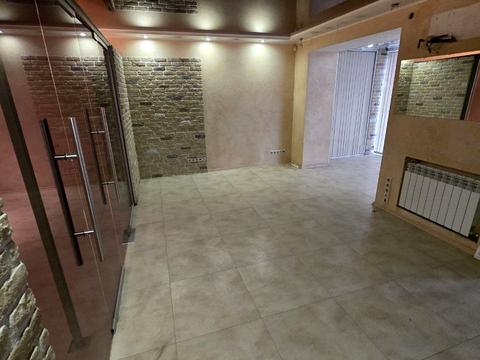 комерційна за адресою Богоявленський просп. (Жовтневий), 39