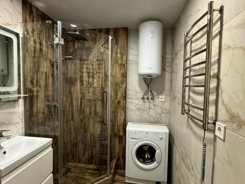 квартира за адресою Олега Мудрака вул. (Генерала Наумова), 1-Б