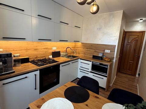 квартира за адресою Тернопіль, Б. Лепкого вул., 6