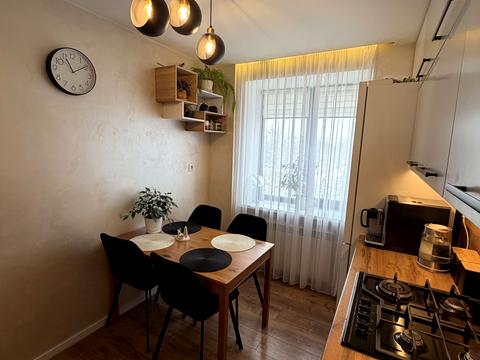 квартира за адресою Тернопіль, Б. Лепкого вул., 6