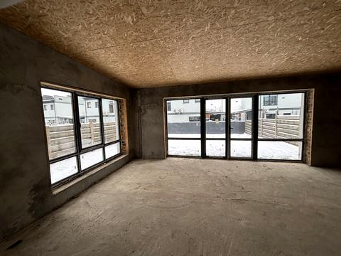 дом по адресу 24 Августа ул.