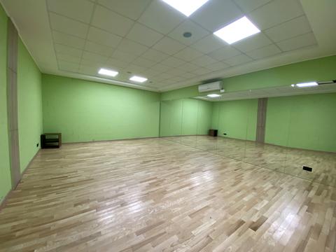 комерційна за адресою Гната Хоткевича вул. (Червоногвардійська), 12