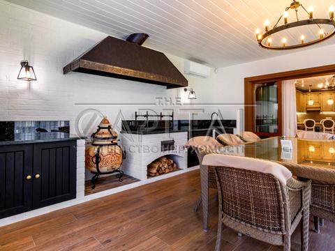 дом по адресу Мира ул., 92