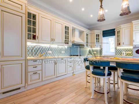 дом по адресу Мира ул., 92