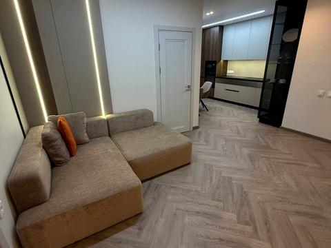 квартира за адресою Перлинна вул., 9