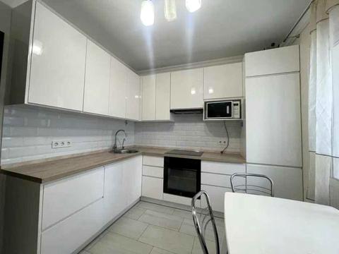 квартира за адресою Бориса Гмирі вул., 18