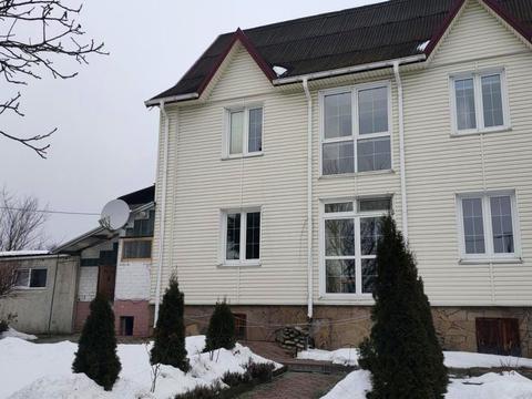 будинок за адресою Богдана Хмельницького вул.