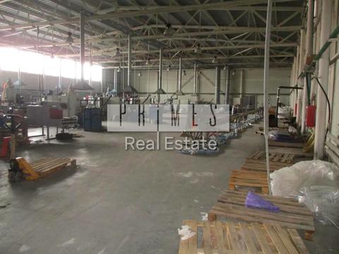 комерційна за адресою Металургів вул., 51