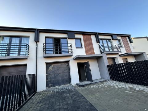 будинок за адресою Живописна вул.