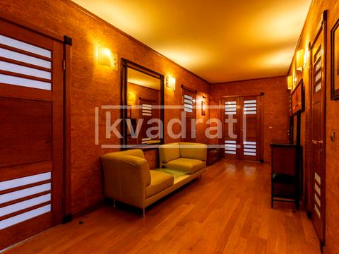 квартира за адресою Хрещатик вул., 6