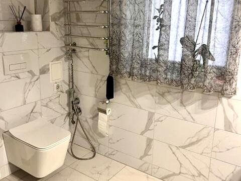 дом по адресу Михаила Драгоманова ул.