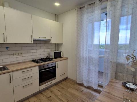 квартира за адресою Ньютона вул., 106