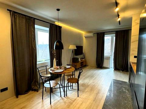 квартира за адресою Лукрецька вул., 2-Б