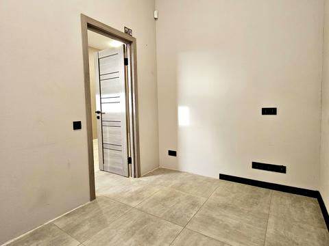 комерційна за адресою Перемоги просп., 25/2