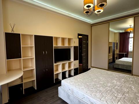 квартира за адресою Перлинна вул., 3