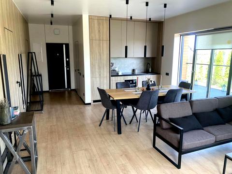 будинок за адресою лугова