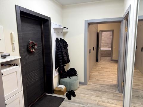 квартира за адресою Академіка Лебедєва вул., 1/7